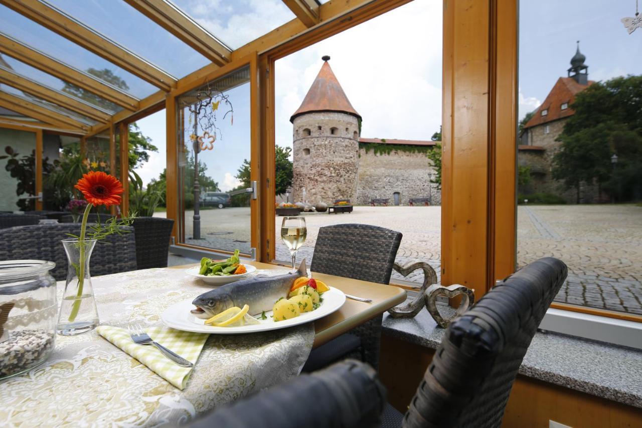 Gasthof Zur Burg Hohenberg an der Eger Екстериор снимка